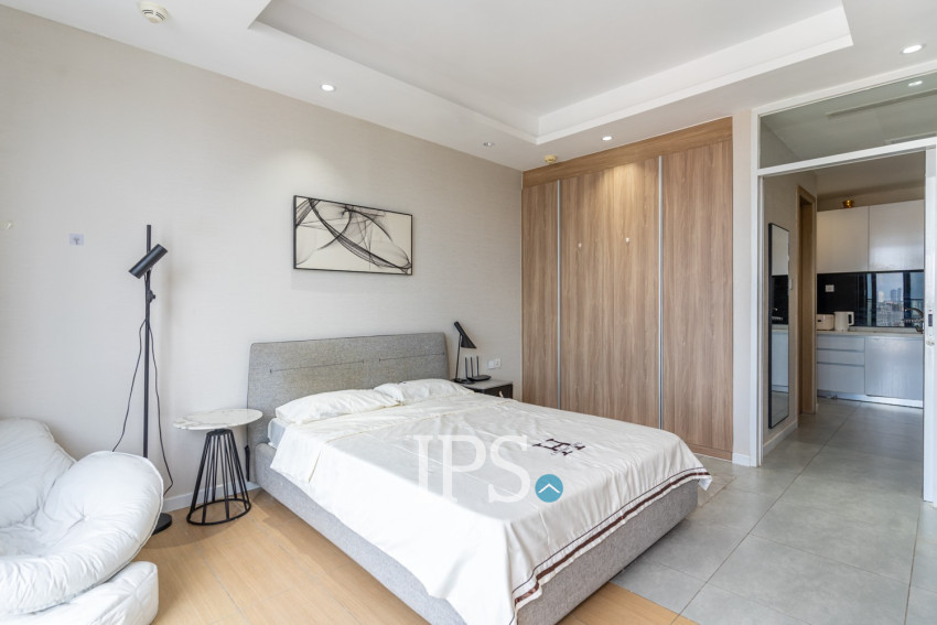 1 Bedroom Condo For Rent - The Penthouse, Tonle Bassac, Phnom Penh