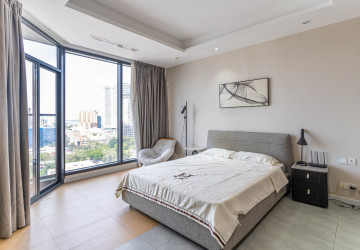 1 Bedroom Condo For Rent - The Penthouse, Tonle Bassac, Phnom Penh thumbnail