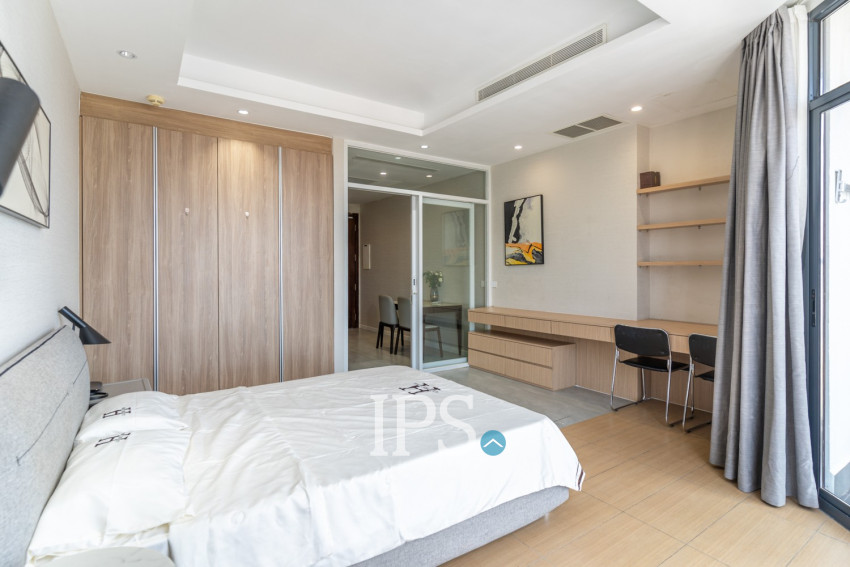 1 Bedroom Condo For Rent - The Penthouse, Tonle Bassac, Phnom Penh