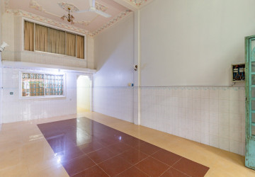 4 Bedroom Shophouse For Rent - Boeung Kak 1, Phnom Penh thumbnail