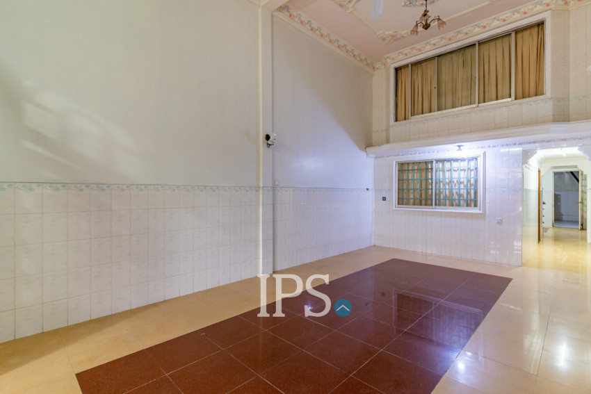 4 Bedroom Shophouse For Rent - Boeung Kak 1, Phnom Penh