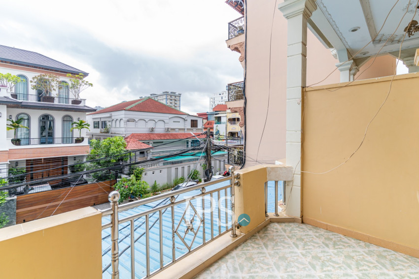 4 Bedroom Shophouse For Rent - Boeung Kak 1, Phnom Penh