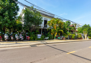 125 Sqm Retail Space For Rent - Sala Kamruek, Siem Reap thumbnail