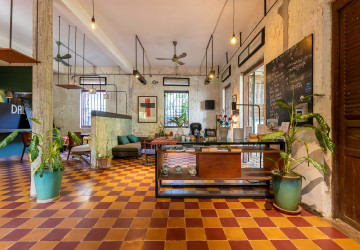 125 Sqm Retail Space For Rent - Sala Kamruek, Siem Reap thumbnail