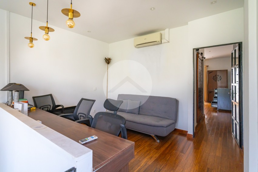 Renovated Loft 1 Bedroom Apartment For Sale - Chakto Mukh, Phnom Penh