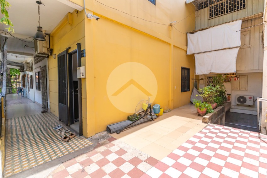 Renovated Loft 1 Bedroom Apartment For Sale - Chakto Mukh, Phnom Penh