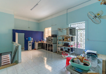 3 Storey Shophouse For Rent - Beoung Raing, Phnom Penh thumbnail