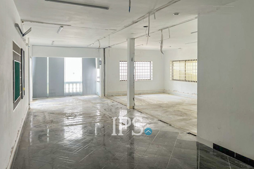 4 Storey Double Shophouse For Rent - Beoung Raing, Phnom Penh