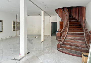 4 Storey Double Shophouse For Rent - Beoung Raing, Phnom Penh thumbnail