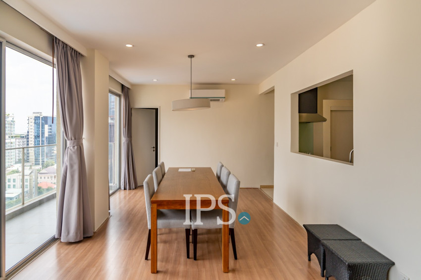 2 Bedroom Serviced Apartment For Rent - BKK1, Phnom Penh