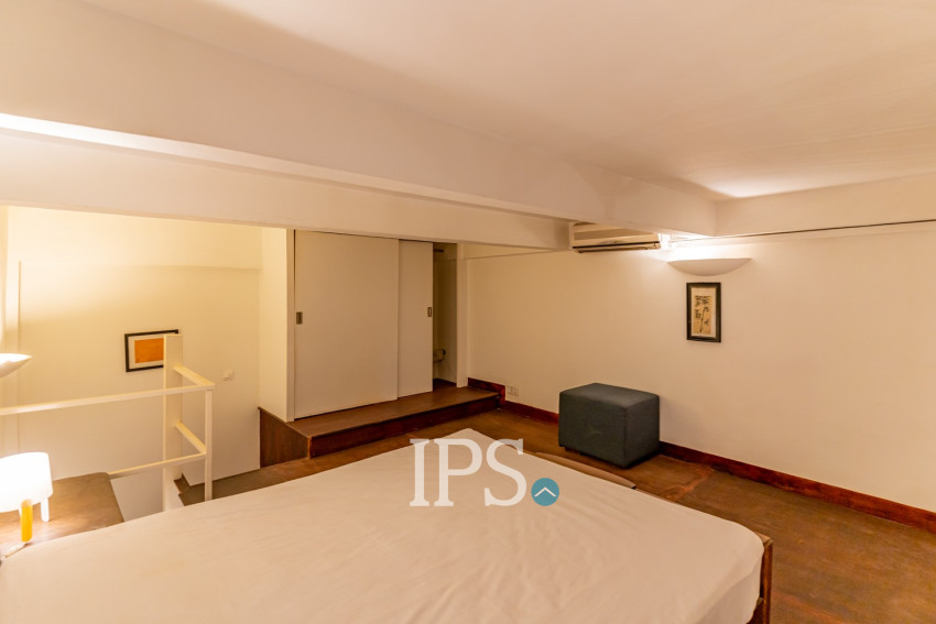 Renovated Loft 1 Bedroom Apartment For Rent - Phsar Chas, Phnom Penh