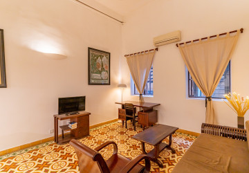 Renovated Loft 1 Bedroom Apartment For Rent - Phsar Chas, Phnom Penh thumbnail