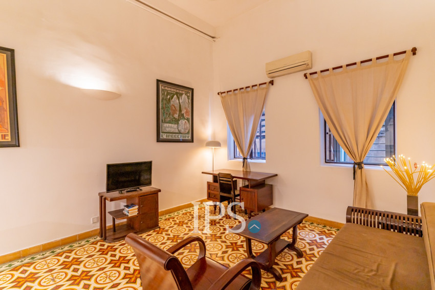 Renovated Loft 1 Bedroom Apartment For Rent - Phsar Chas, Phnom Penh