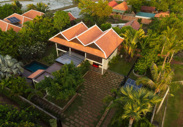 3 Bedroom Villa For Rent - Svay Dangkum, Siem Reap thumbnail