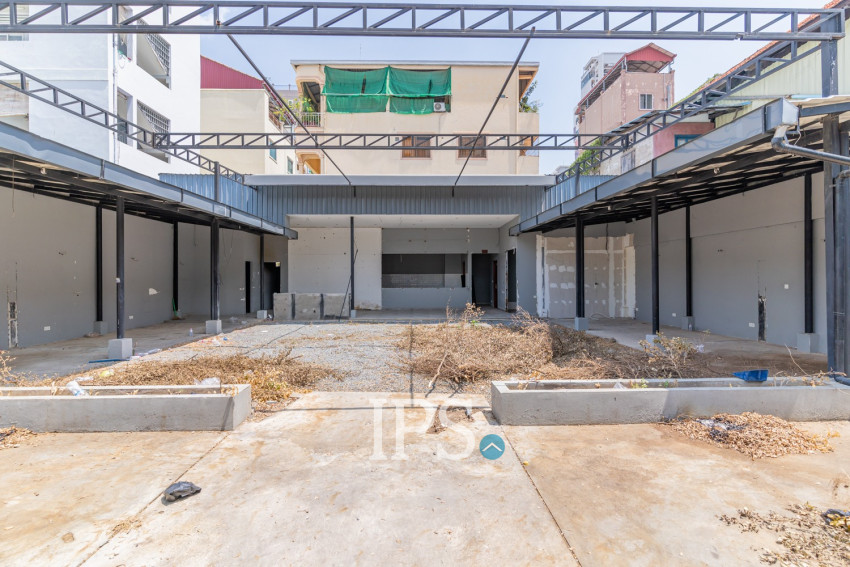 322 Sqm Commercial Land For Rent - Toul Tum Poung 1, Phnom Penh