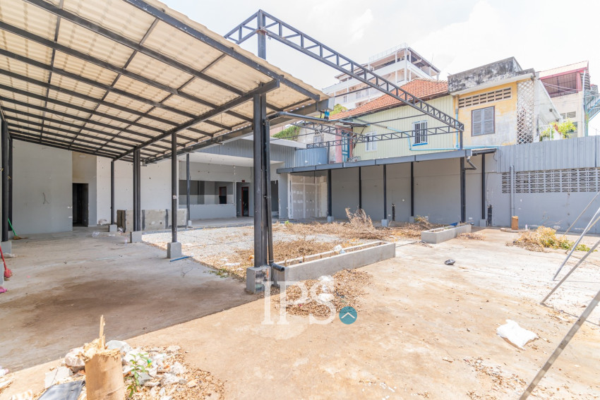 322 Sqm Commercial Land For Rent - Toul Tum Poung 1, Phnom Penh