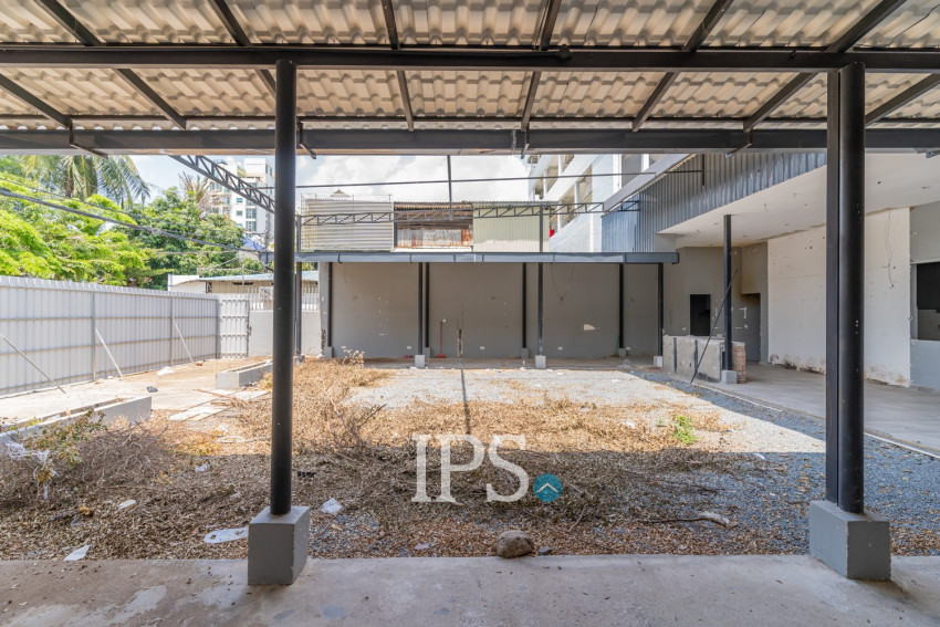 322 Sqm Commercial Land For Rent - Toul Tum Poung 1, Phnom Penh