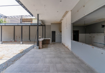 322 Sqm Commercial Land For Rent - Toul Tum Poung 1, Phnom Penh thumbnail
