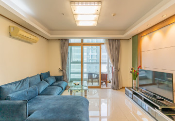 2 Bedroom Condo For Rent - De Castle Royal, BKK1, Phnom Penh thumbnail