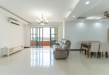 3 Bedroom Condo For Rent - Rose Condo, Tonle Bassac, Phnom Penh thumbnail