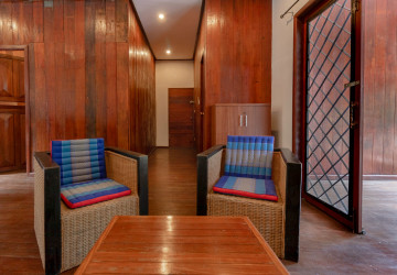 2 Bedroom Apartment For Rent - Slor Kram, Siem Reap thumbnail