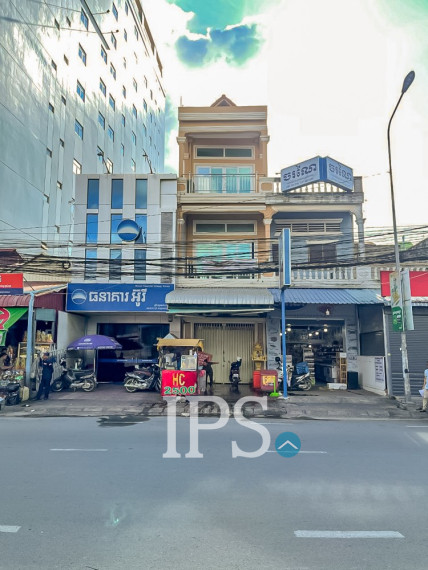 5 Bedroom Shophouse For Sale - Ta Khmau, Kandal Province