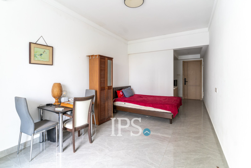 32 Sqm Studio Condo For Rent - Wat Phnom, Phnom Penh