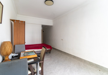 32 Sqm Studio Condo For Rent - Wat Phnom, Phnom Penh thumbnail