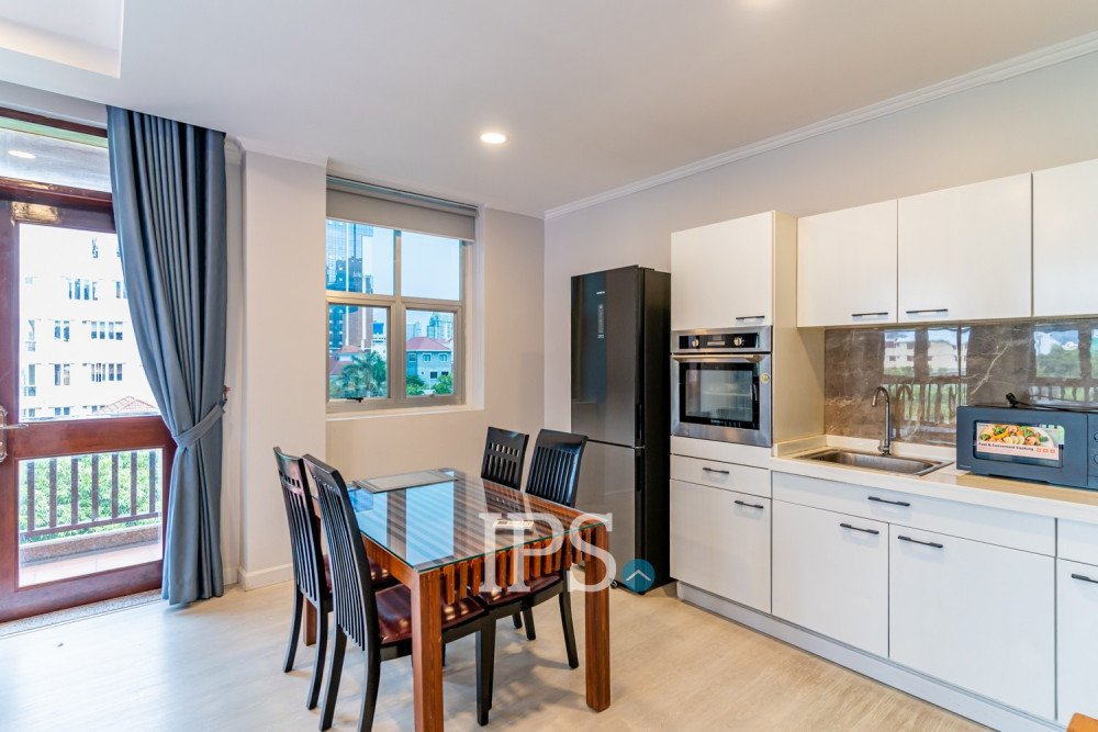 2 Bedroom Serviced Apartment For Rent - BKK1, Phnom Penh - Image 8