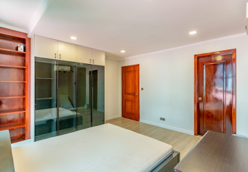 2 Bedroom Serviced Apartment For Rent - BKK1, Phnom Penh thumbnail