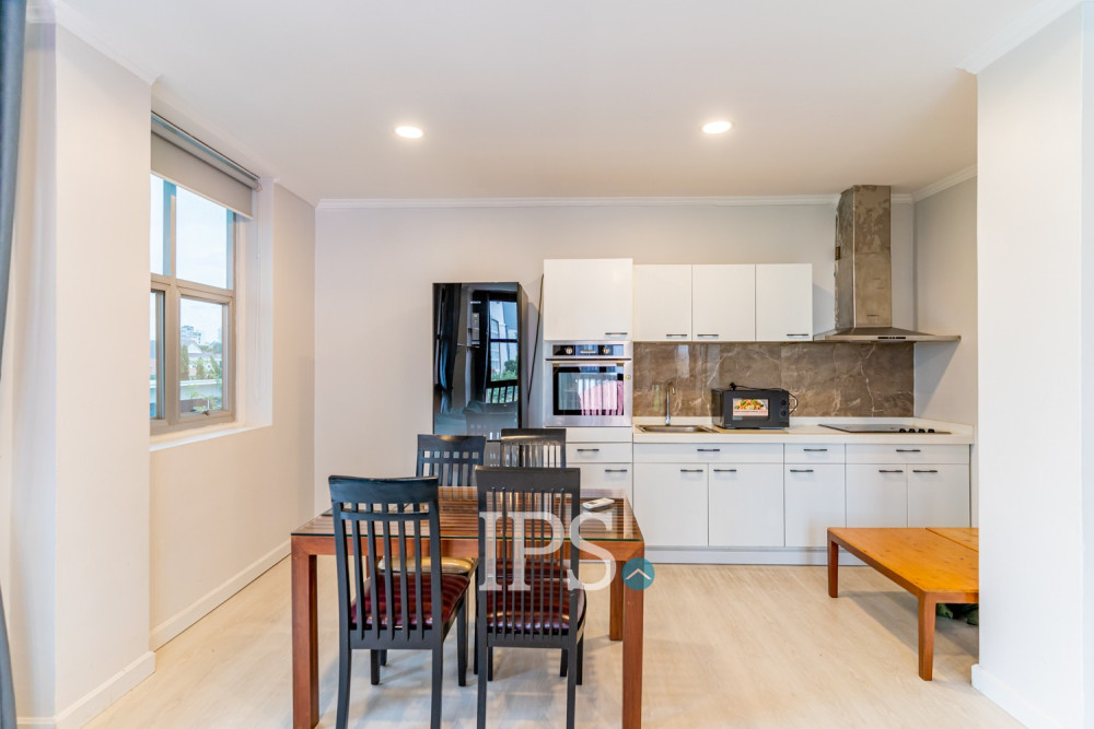 2 Bedroom Serviced Apartment For Rent - BKK1, Phnom Penh - Image 7