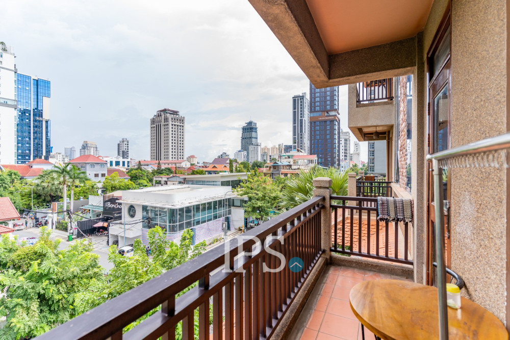 2 Bedroom Serviced Apartment For Rent - BKK1, Phnom Penh - Image 19