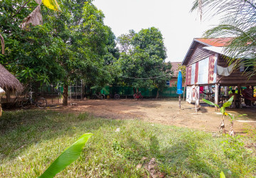 732 Sqm Residential Land and House For Sale - Sala Kamreuk, Siem Reap thumbnail