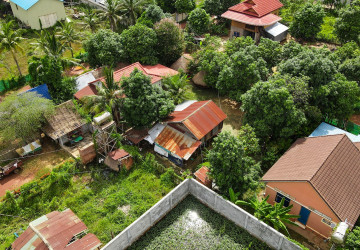 732 Sqm Residential Land and House For Sale - Sala Kamreuk, Siem Reap thumbnail