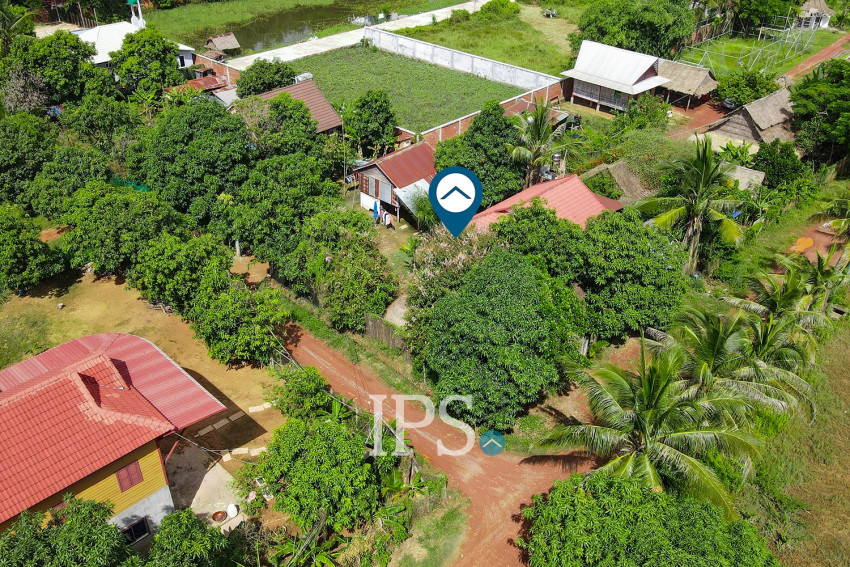 732 Sqm Residential Land and House For Sale - Sala Kamreuk, Siem Reap