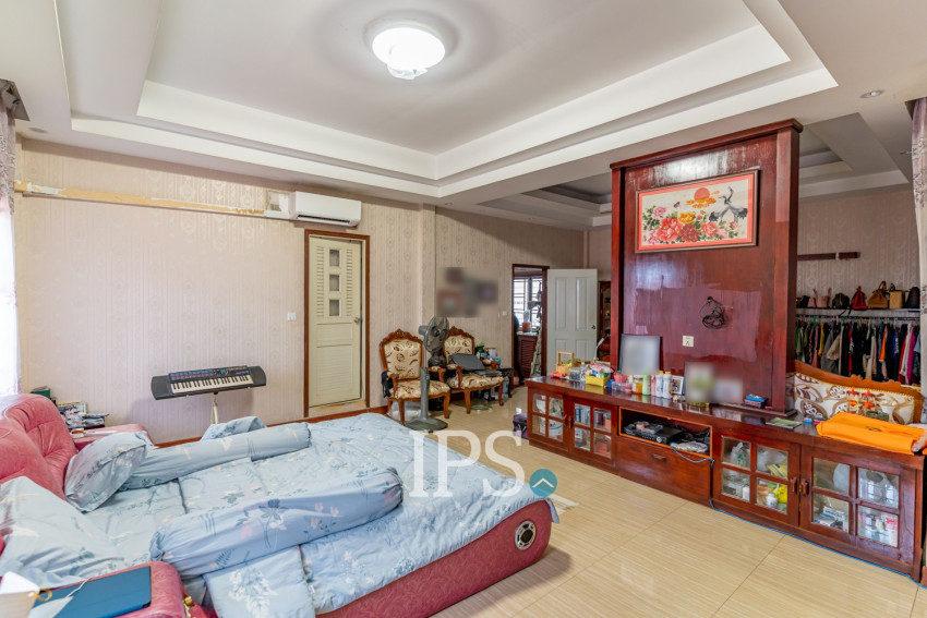 6 Bedroom Villa For Rent - Beoung Tumpun 1, Phnom Penh