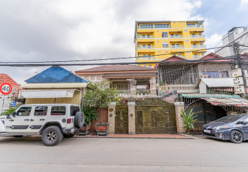 6 Bedroom Villa For Rent - Beoung Tumpun 1, Phnom Penh thumbnail