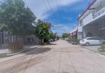 2 Bedroom Shophouse For Sale -  Samraong Kraom, Phnom Penh thumbnail