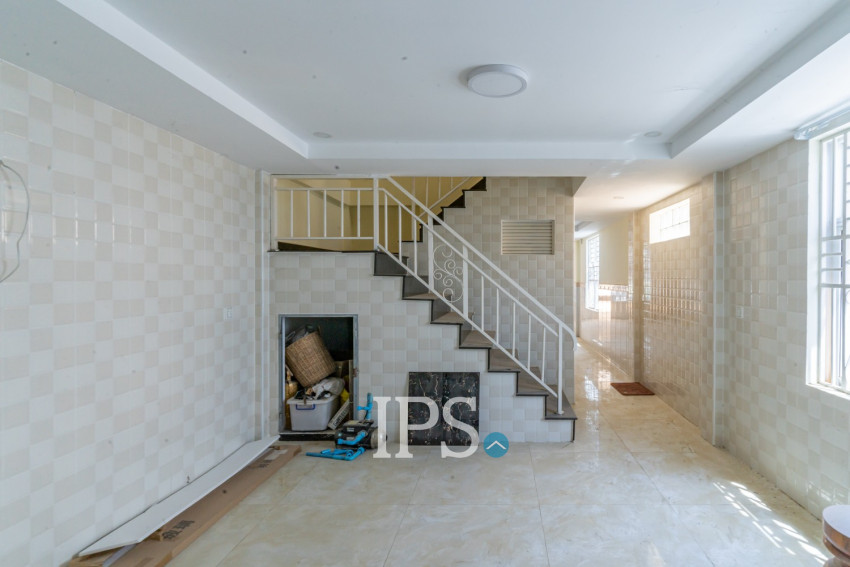 2 Bedroom Shophouse For Sale -  Samraong Kraom, Phnom Penh