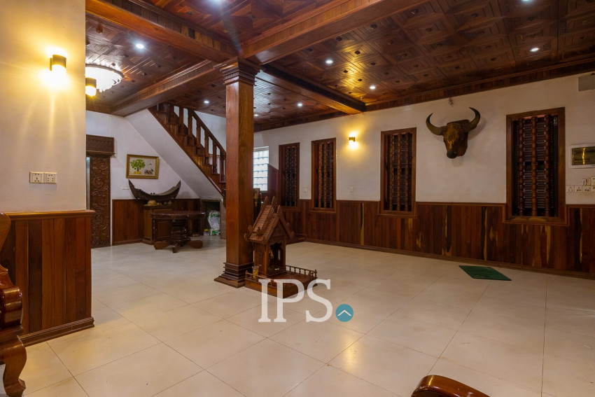 6 Bedroom House For Rent - Slor Kram, Siem Reap