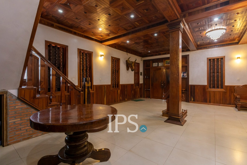 6 Bedroom House For Rent - Slor Kram, Siem Reap