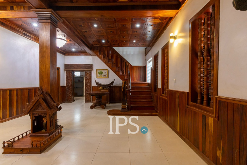 6 Bedroom House For Rent - Slor Kram, Siem Reap