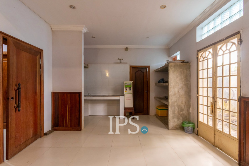 6 Bedroom House For Rent - Slor Kram, Siem Reap