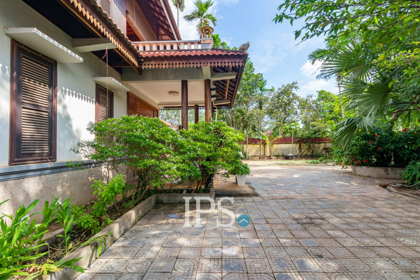 6 Bedroom House For Rent - Slor Kram, Siem Reap