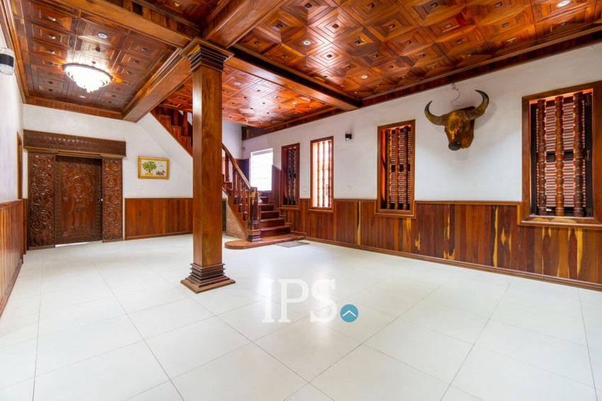 6 Bedroom House For Rent - Slor Kram, Siem Reap