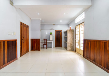 6 Bedroom House For Rent - Slor Kram, Siem Reap thumbnail