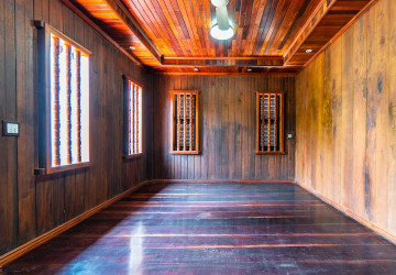 6 Bedroom House For Rent - Slor Kram, Siem Reap thumbnail