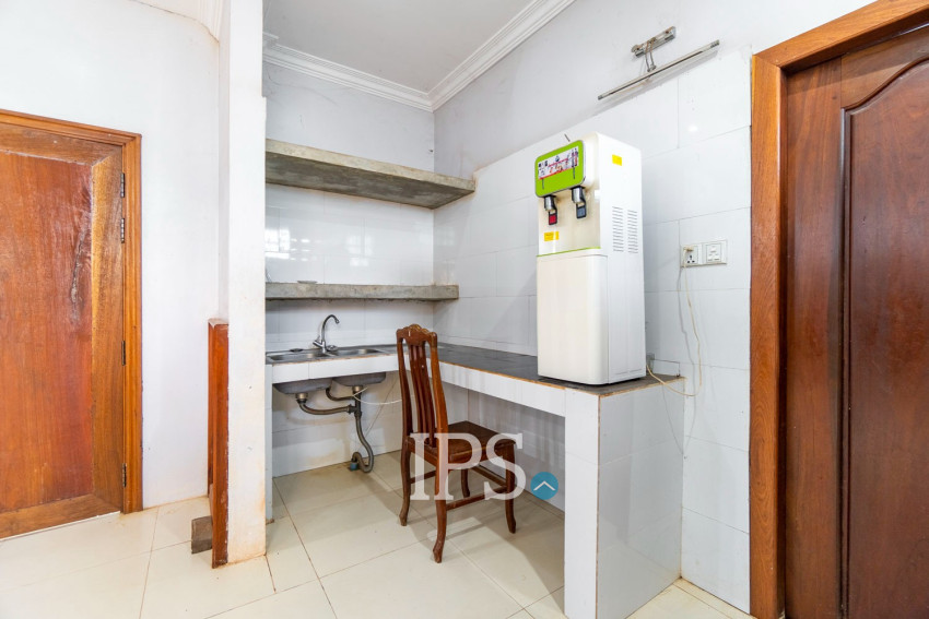 6 Bedroom House For Rent - Slor Kram, Siem Reap