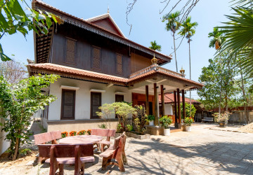 6 Bedroom House For Rent - Slor Kram, Siem Reap thumbnail