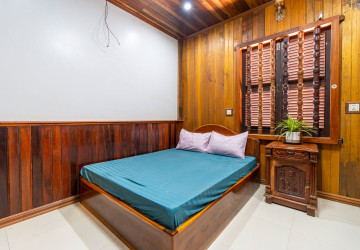6 Bedroom House For Rent - Slor Kram, Siem Reap thumbnail